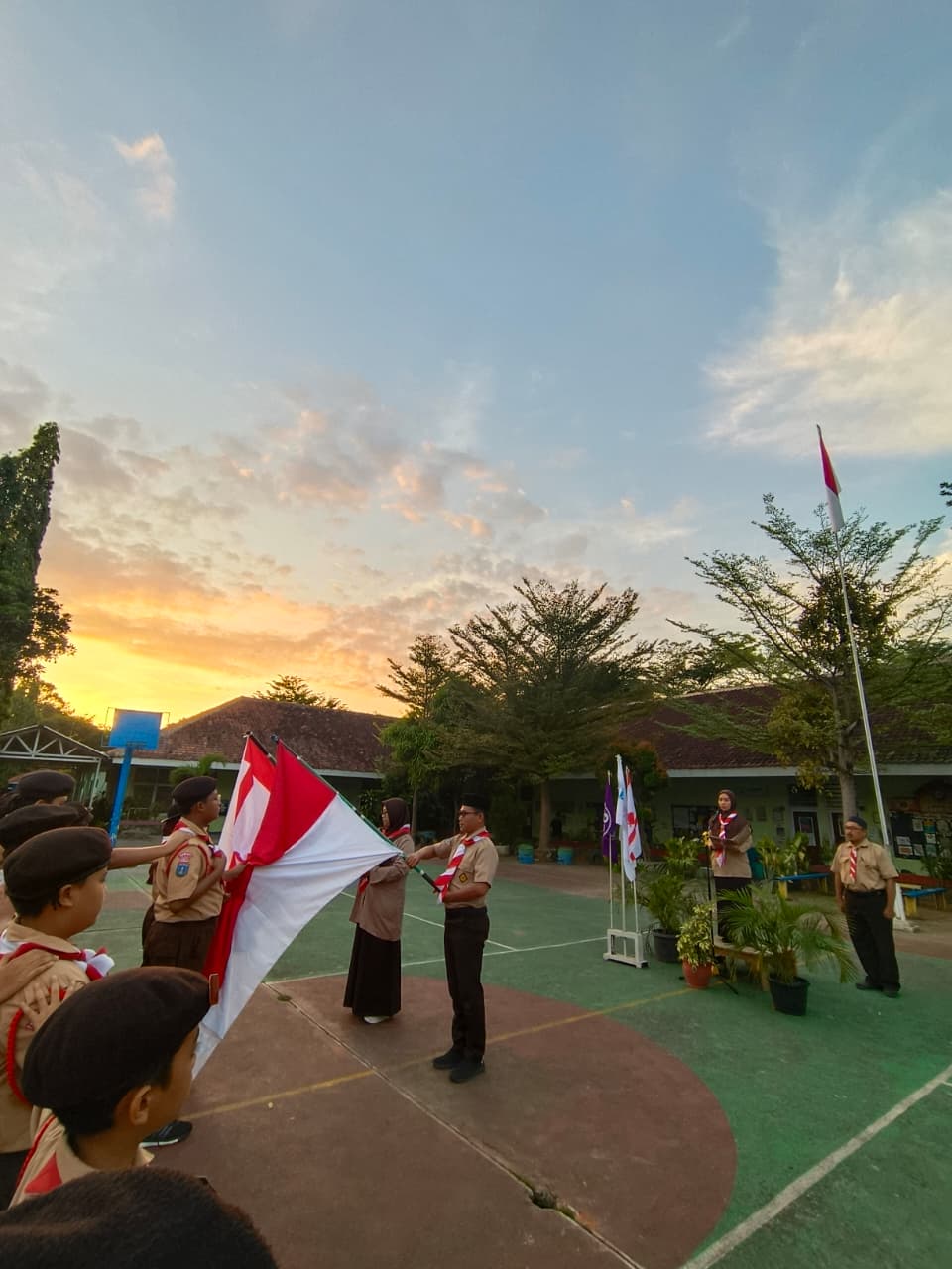 Gambar Berita